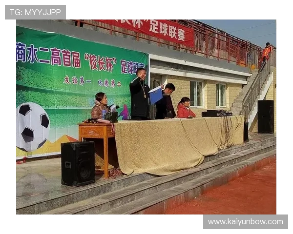 开云足球体育：打造多元化的足球培训体系，培养青少年足球人才的摇篮